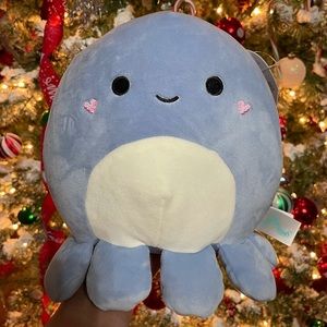 violet the octopus squishmallow with heart cheeks blush RARE HTF